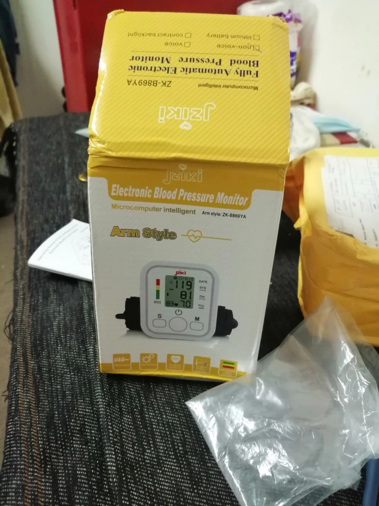 Digitalni elektronski merač pritiska sa LCD ekranom. - Slika 6